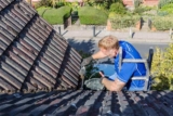 Avoid Costly Building Repairs by Timely Hiring Gutters Cleaning Services, London